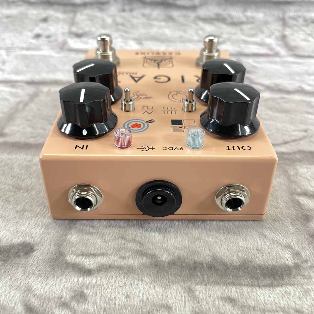 Used:  Caroline Guitar Company ARIGATO Phaser Vibrato Pedal
