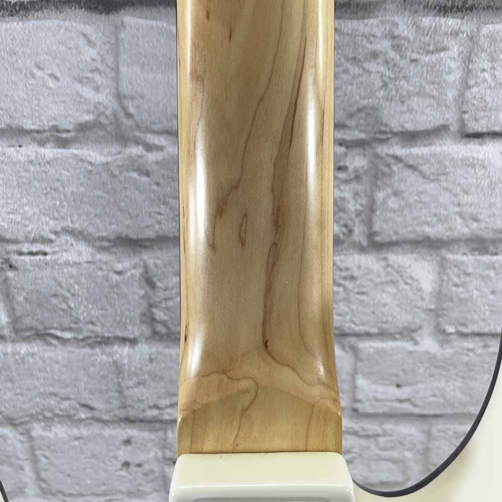 Used:  Schecter Diamond Series N427 7-String Electric Guitar - White