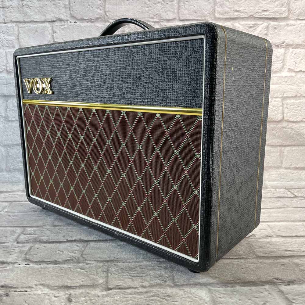 Used:  Vox AC10C1 Guitar Amplifier