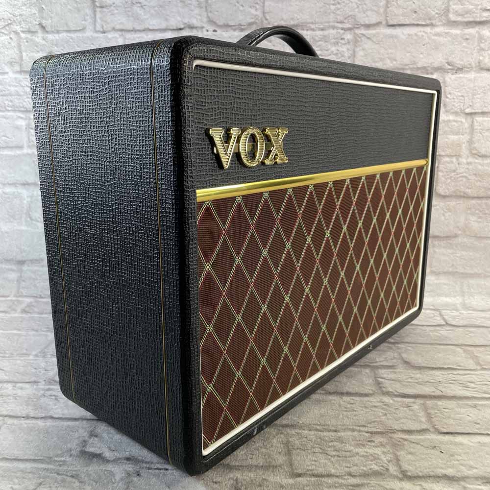 Used:  Vox AC10C1 Guitar Amplifier