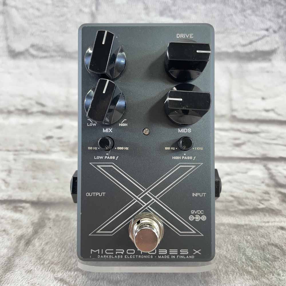 Used:  Darkglass Electronics Microtubes X Multiband Distortion Pedal