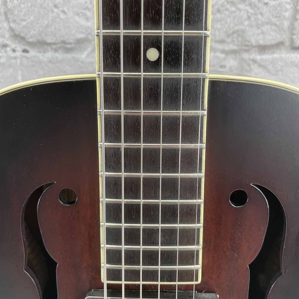 Used:  Gretsch G9240 Alligator Round Neck Resonator Guitar Vintage 2-Color Sunburst