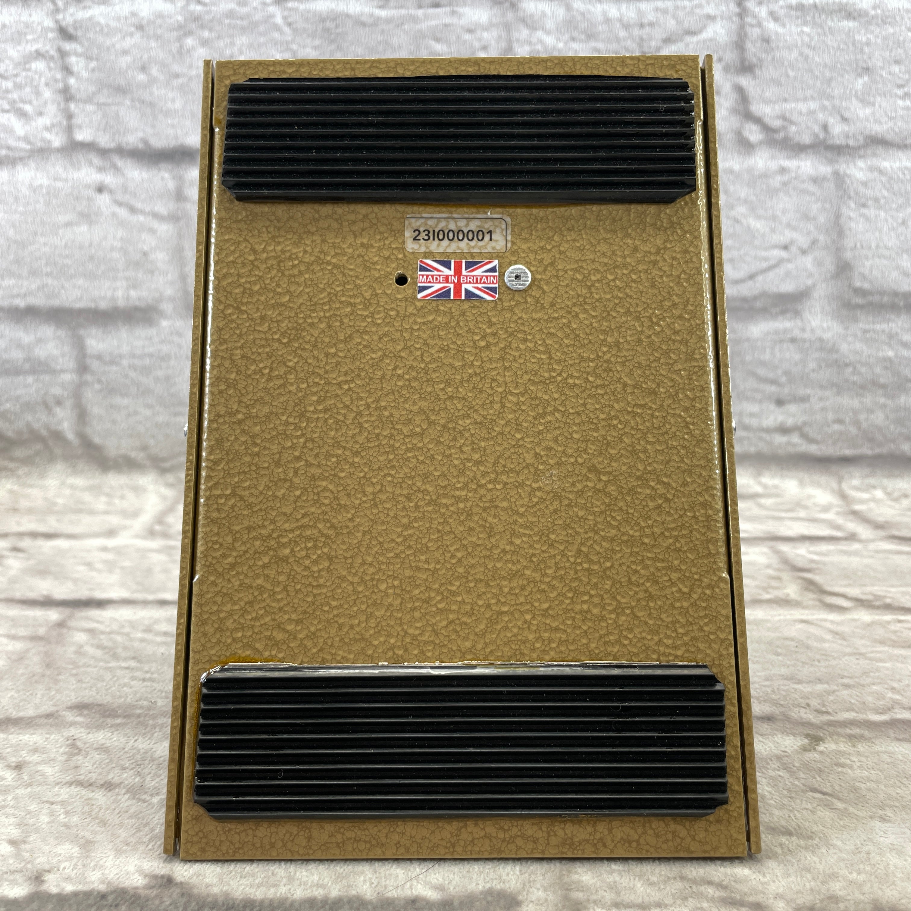 Used:  British Pedal Co. Shatterbox