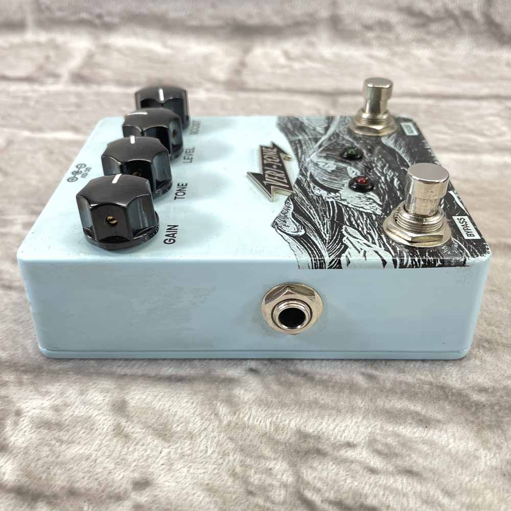 Used:  Veri-Tone Azzuro Preamp/Overdrive/Boost Pedal