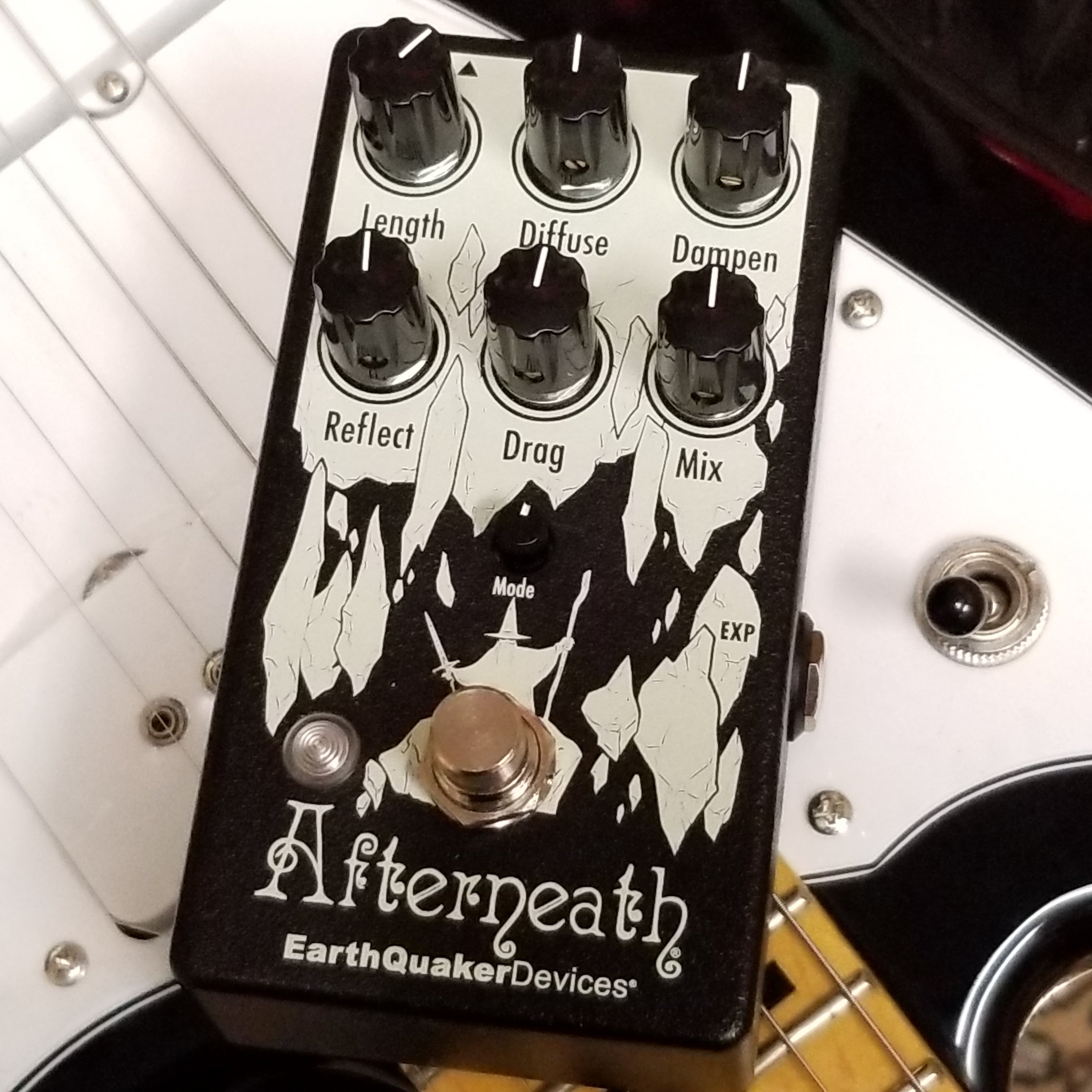 EarthQuaker Devices Afterneath V3 Delay/Reverb Pedal