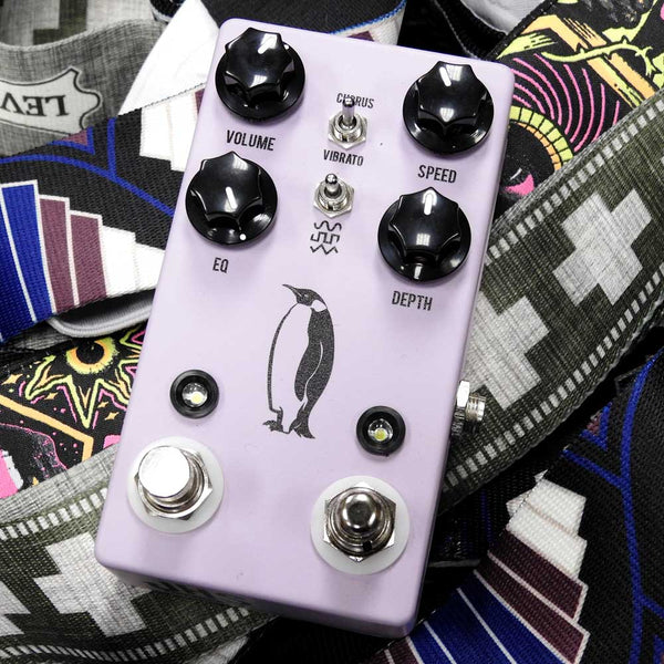 jhs vibrato pedal JHS Emperor V2 Chorus Vibrato Pedal