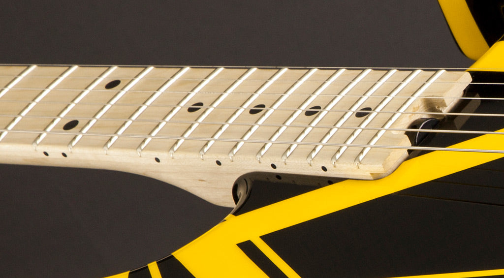 EVH Guitars Striped Series,  Black with Yellow Stripes