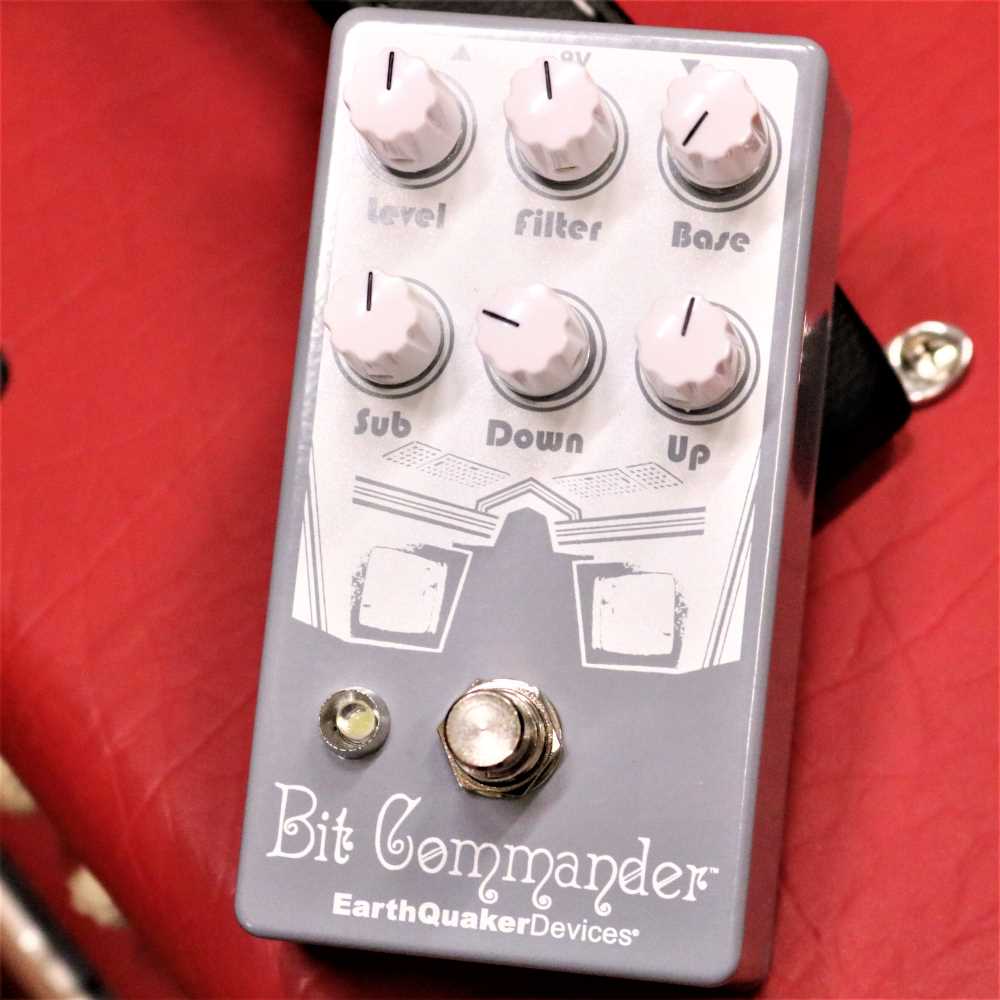 EarthQuaker Devices Bit Commander Synth Guitar Effect Pedal