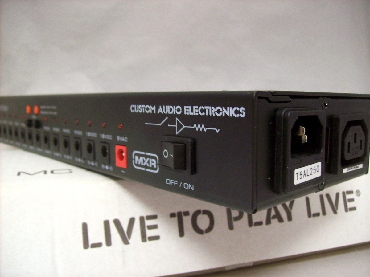 MXR Custom Audio Electronics Power Supply MC 403